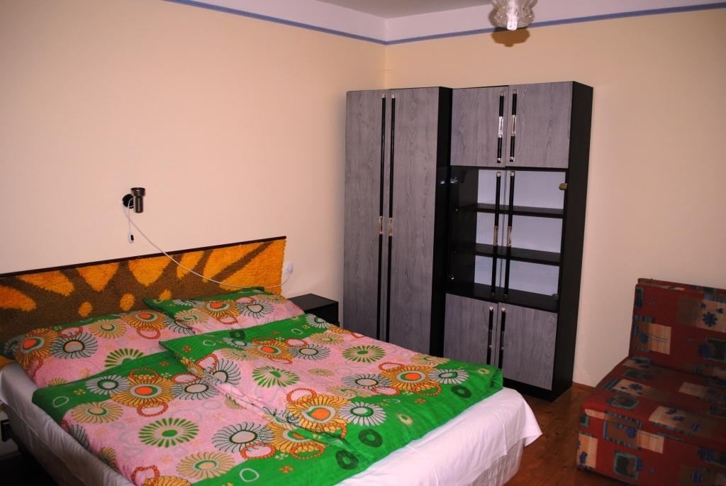 Ferenczi Apartament Hotell Hajdúszoboszló Rum bild